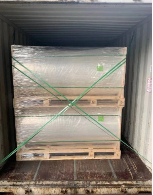 Color Yellow PE Heat Shrink / LLDPE Stretch Film For Packaging Bottle / Beverage Wrapping Protective